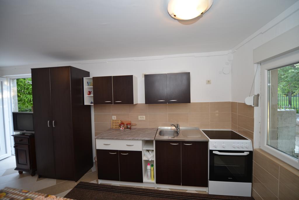 Apartments Simonovic Tivat Exterior foto